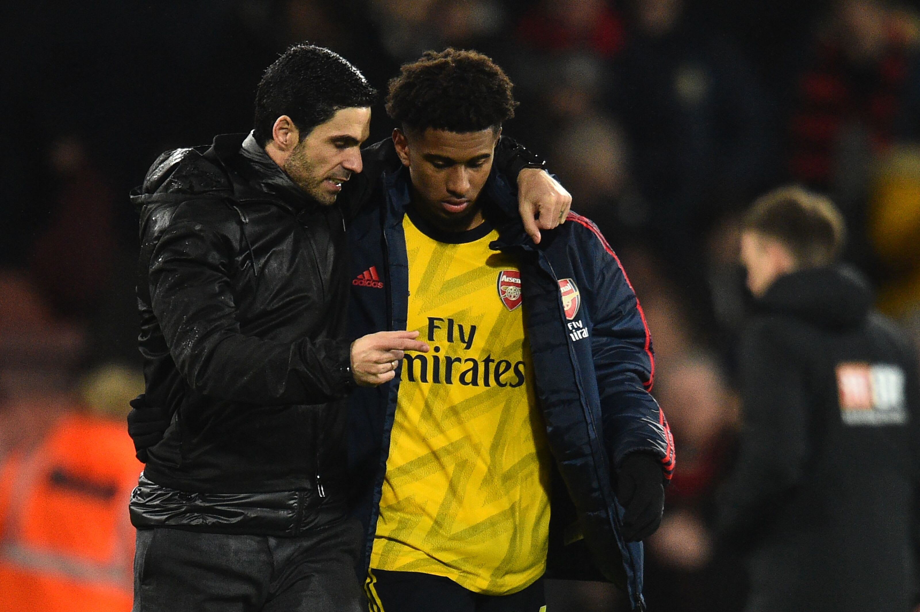 Mikel Arteta talking with Nelson after Bournemouth draw