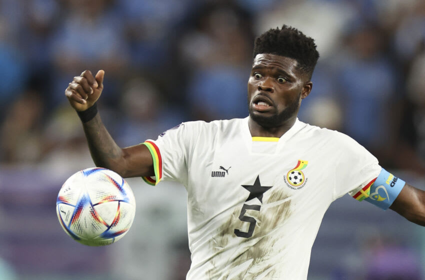 AL WAKRAH, QATAR - DECEMBER 02: Thomas Partey of Ghana during the FIFA World Cup Qatar 2022 Group H match between Ghana and Uruguay at Al Janoub Stadium on December 2, 2022 in Al Wakrah, Qatar. (Photo by Matthew Ashton - AMA/Getty Images)