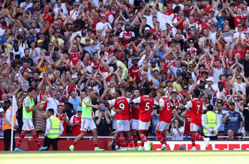 LONDON, ENGLAND - AUGUST 13: Granit Xhaka of Arsenal celebrates with teammates after scoring their side's third goal during the Premier League match between Arsenal FC and Leicester City at Emirates Stadium on August 13, 2022 in London, England. (Photo by Alex Pantling/Getty Images)