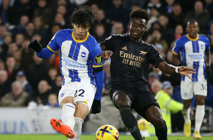 BRIGHTON, ENGLAND - DECEMBER 31: Kaoru Mitoma of Brighton & Hove Albion scores the team's first goal during the Premier League match between Brighton & Hove Albion and Arsenal FC at American Express Community Stadium on December 31, 2022 in Brighton, England. (Photo by Steve Bardens/Getty Images)