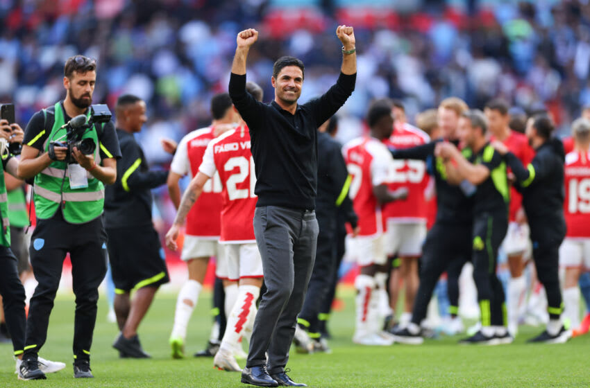 LONDON, ENGLAND - AUGUST 6: Mikel Arteta, Head Coach of Arsenal celebrates during The FA Community Shield match between Manchester City against Arsenal at Wembley Stadium on August 6, 2023 in London, England. (Photo by Marc Atkins/Getty Images)